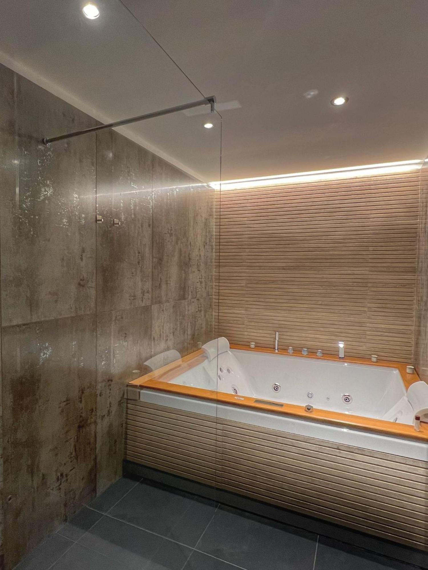 Amay City Suite Bari Exterior foto
