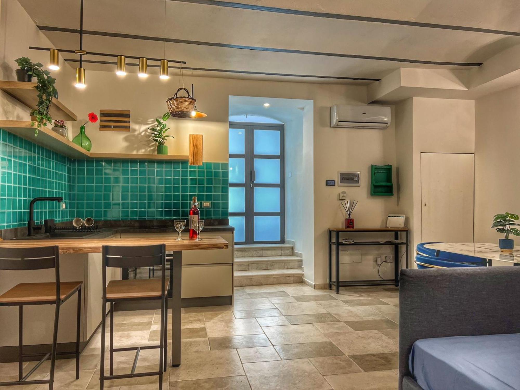 Amay City Suite Bari Exterior foto